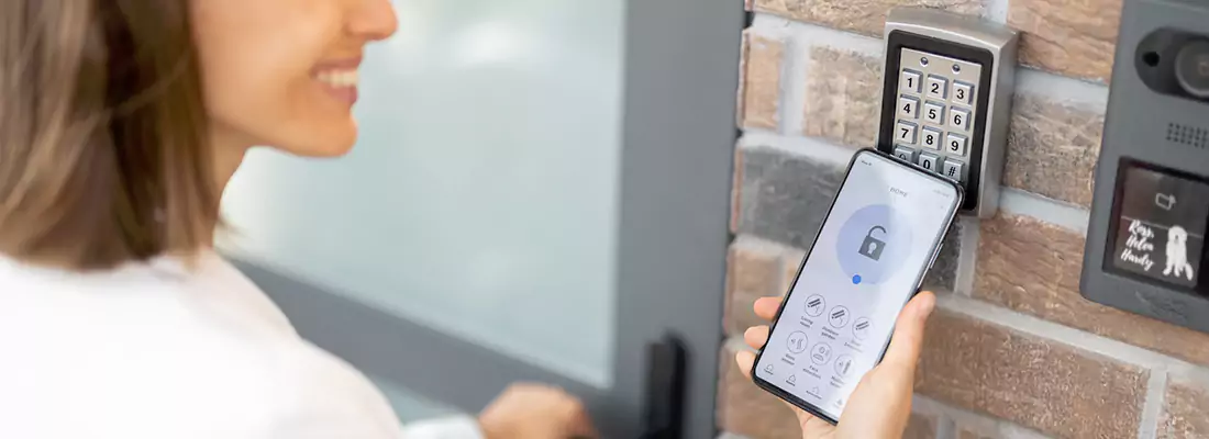 Seamless Integration of NFC Locks with Existing Security Systems in Englewood, FL